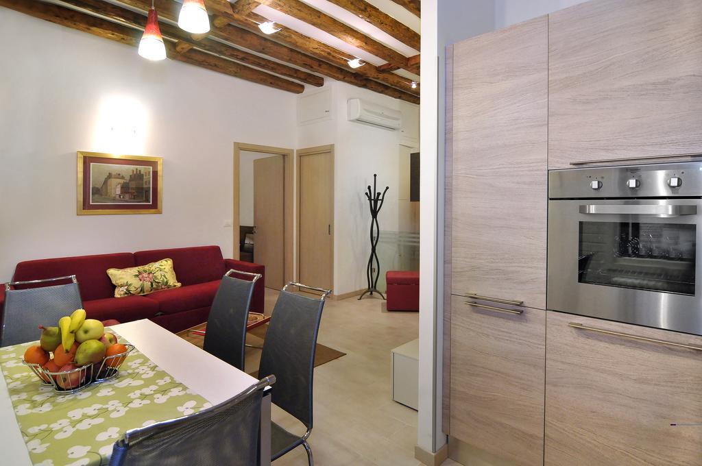 Ca'Dorina Apartment Venice Room photo